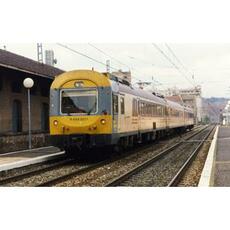 RENFE, elektrischer Triebzug der Reihe 444-500, Triebzug 444-503 in Estrella-Farbgebung