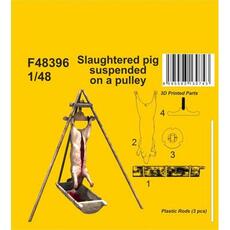 Slaughtered pig suspended on a pulley 1/48 in 1:48