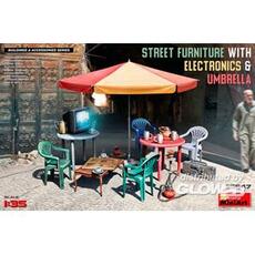 STREET FURNITURE WITH ELECTRONICS & UMBRELLA in 1:35