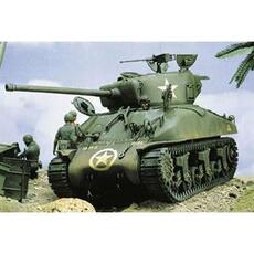 1:35 Sherman M4A1