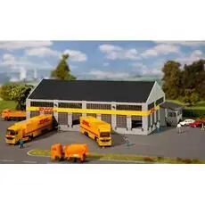 Logistik-Zentrum DHL mit Figuren Logistik-Zentrum DHL mit Figuren