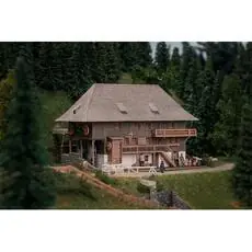 Jubiläumsmodell Öhlermühle mit Figur Jubiläumsmodell Öhlermühle mit Figur