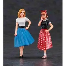 1/24 US-Girls im Stil der 50er Jahre, 2 Stück