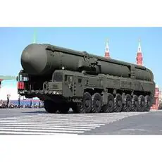 1/35 15U175 TEL, RS.12M1 Topol-M ICBM complex