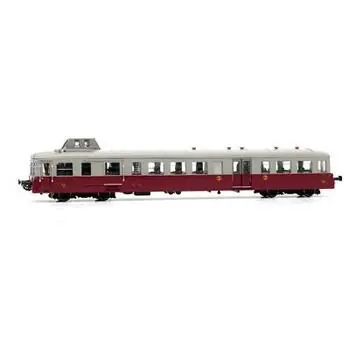 SNCF, vierachsiger Dieseltriebwagen X 3800 Picasso, Dunkelrot-Grau