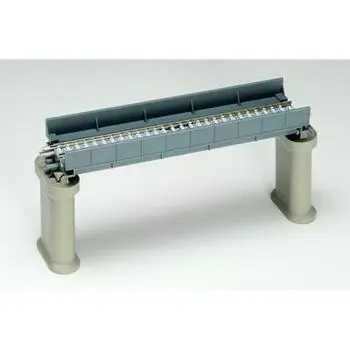Stahlbetonbrücke blau