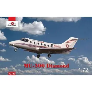 MU-300 Diamond in 1:72