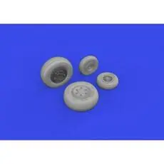 F/A-18E/F wheels 1/48 HASEGAWA in 1/48
