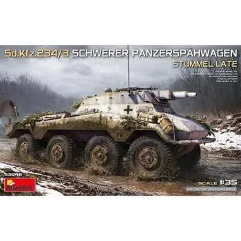 Sd.Kfz.234/3 Schwerer Panzerspähwagen Stummel Late in 1:35