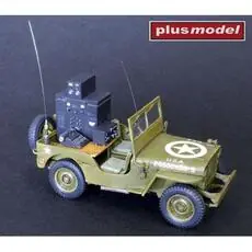 Jeep with radio equipment in 1:35