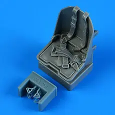 Fw 190A/F/D seat with seatbelts in 1:32