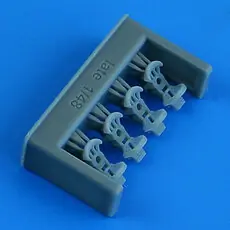 German Luftwaffe WWII pedals - late v. in 1:48