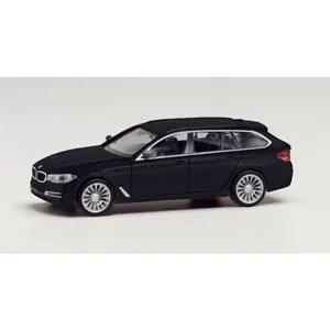 BMW 5er Touring, saphirschwarz