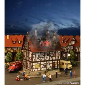 H0 Brennendes Haus