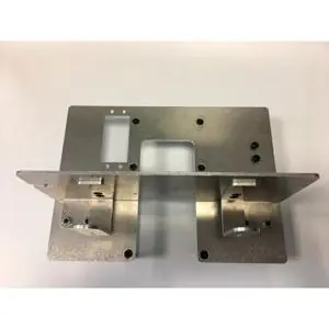 1:14 Alu 2/3 Achs. Grundplatte/Akkuh.