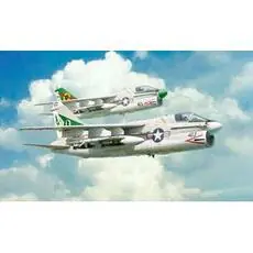 1:72 A-7E Corsair II