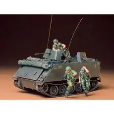 1:35 US M113 ACAV Sturmangriff (3)