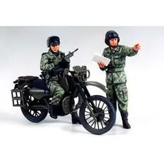 1:35 JGSDF Geländemotorrad (2)