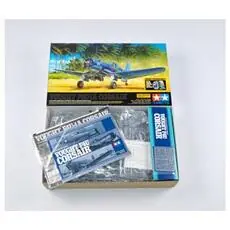1:32 US VOUGHT F4U-1A Corsair